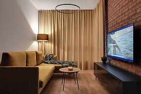 Doki Living - Foodhall & Parking by Downtown Apartments