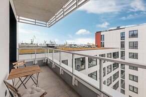 Doki Living - Foodhall & Parking by Downtown Apartments