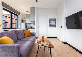 Doki Living - Foodhall & Parking by Downtown Apartments