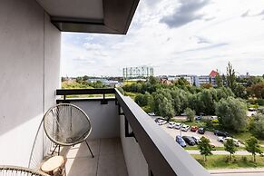 Doki Living - Foodhall & Parking by Downtown Apartments