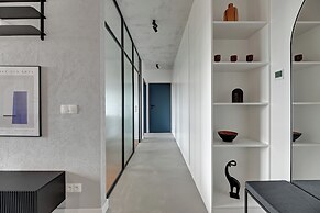 Doki Living - Foodhall & Parking by Downtown Apartments