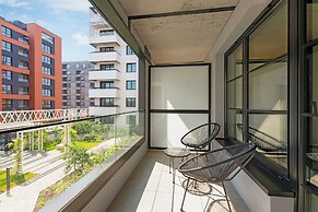 Doki Living - Foodhall & Parking by Downtown Apartments