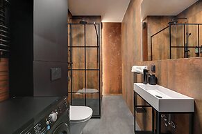 Doki Living - Foodhall & Parking by Downtown Apartments