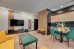 Doki Living - Foodhall & Parking by Downtown Apartments