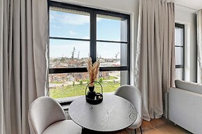 Doki Living - Foodhall & Parking by Downtown Apartments