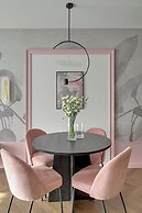 Doki Living - Foodhall & Parking by Downtown Apartments