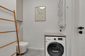 Doki Living - Foodhall & Parking by Downtown Apartments