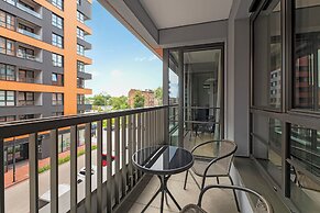 Doki Living - Foodhall & Parking by Downtown Apartments