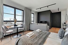 Doki Living - Foodhall & Parking by Downtown Apartments