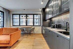 Doki Living - Foodhall & Parking by Downtown Apartments