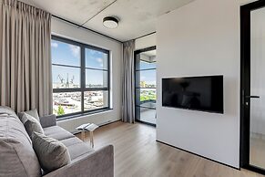 Doki Living - Foodhall & Parking by Downtown Apartments