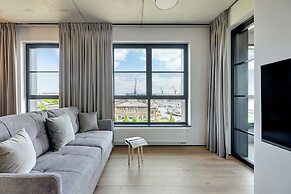 Doki Living - Foodhall & Parking by Downtown Apartments