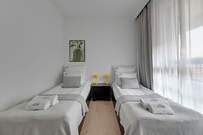 Doki Living - Foodhall & Parking by Downtown Apartments