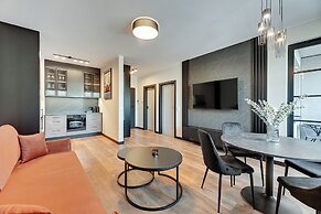 Doki Living - Foodhall & Parking by Downtown Apartments