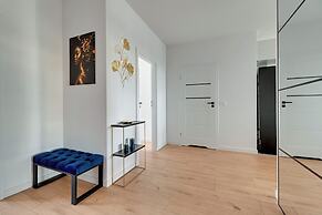 Doki Living - Foodhall & Parking by Downtown Apartments