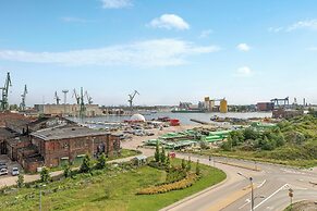 Doki Living - Foodhall & Parking by Downtown Apartments