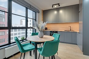 Doki Living - Foodhall & Parking by Downtown Apartments