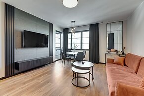 Doki Living - Foodhall & Parking by Downtown Apartments