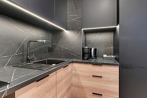 Doki Living - Foodhall & Parking by Downtown Apartments