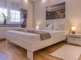 Spacious Novi Vinodolski Apartments With Terrace and Shared Pool