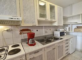 Beautiful Villa in Nature