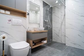 Seafront Sunset Studio&Rooms