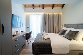 Seafront Sunset Studio&Rooms