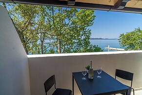 Seafront Sunset Studio&Rooms