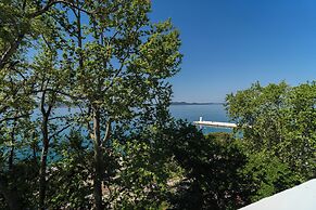 Seafront Sunset Studio&Rooms