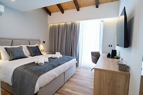 Seafront Sunset Studio&Rooms