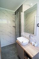 Seafront Sunset Studio&Rooms