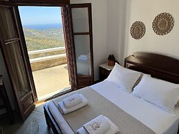 Mirsini Apartments in Sifnos