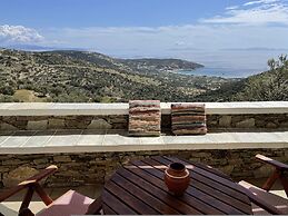 Mirsini Apartments in Sifnos