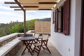 Mirsini Apartments in Sifnos