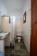 Mirsini Apartments in Sifnos