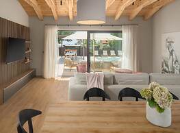 Luxury Villa With View