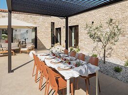 Luxury Villa With View