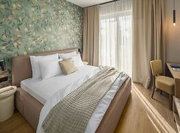 Luxury Villa With View