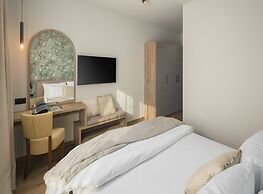 Luxury Villa With View