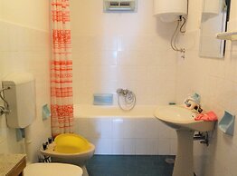 Airy Crikvenica Apartment With Terrace Close to Beach