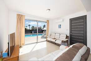 Villa Coral Bay 9 in Peyia