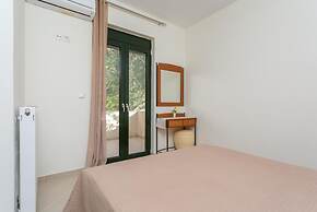 Villa Olive in Gerani