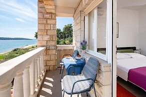 Villa Segetski dvori – Tradition since 1964