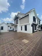 Smart Emmanuel's Place