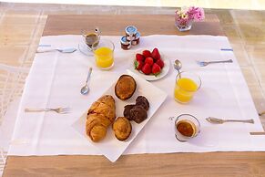 Sound Garden Charming Rooms