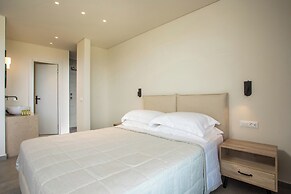 Aethrion Luxury Villas & Suites