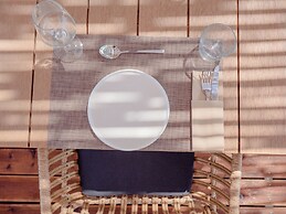 Aethrion Luxury Villas & Suites