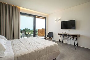 Aethrion Luxury Villas & Suites