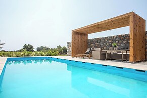 Aethrion Luxury Villas & Suites