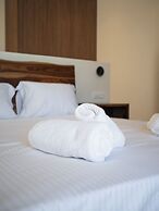 Aethrion Luxury Villas & Suites